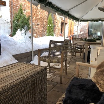 Hotel Covington - Toooooo cold! No heaters. - Hotels Near Me - Covington, Kentucky
