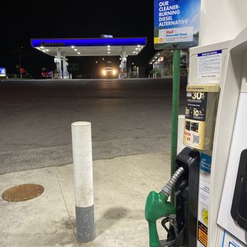 Chevron - Left Chevron for shell. Card readers out dated and don't work. Needed gas bad , shell works good. New card readers and same price - Gas Stations Near Me - Corona, California