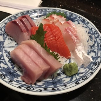 Toshi Sushi - First sashimi plate - Sushi Bars Near Me - Vancouver, British Columbia Toshi Sushi - First sashimi plate - Sushi Bars Near Me - Vancouver, British Columbia