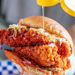 Legend Hot Chicken - Montebello