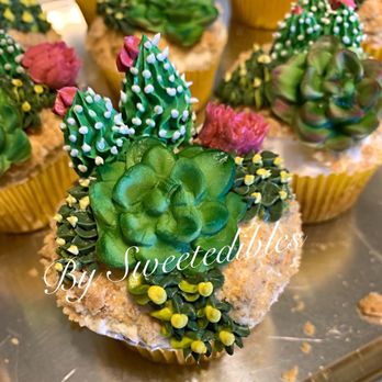 Sweetedibles - cupcakes decorated with succulents - Custom Cakes Near Me Sweetedibles - cupcakes decorated with succulents - Custom Cakes Near Me