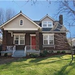 Nashville Bungalow - Hillsboro Village in the heart of it all.