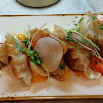 Le Godot - Dumpling poulet - Modern European Near Me - Verdun, Quebec