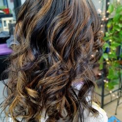 Divine Hair Salon