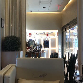 Turkish Airlines - Luggage Storage and entrance. - Airlines Near Me - Dulles, Virginia