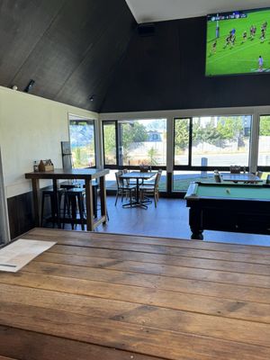 Hawea Hotel, Eatery & Bar by null