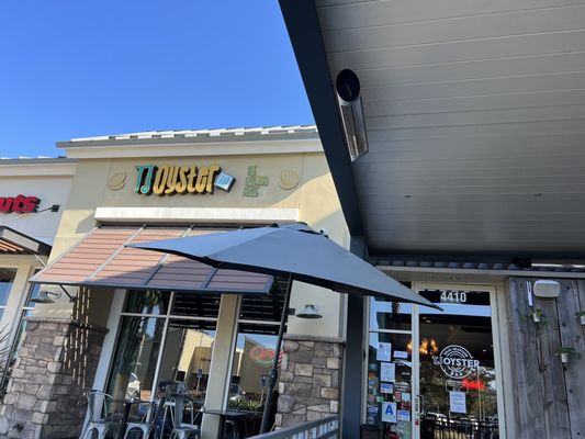 TJ Oyster Bar by null