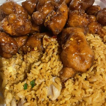 Liyuen - Orange Chicken and fried rice - Chinese Near Me - Phoenix, Arizona Liyuen - Orange Chicken and fried rice - Chinese Near Me - Phoenix, Arizona