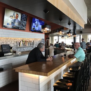 Nello's Ahwatukee - Modern bar area. - Pizza Near Me - Phoenix, Arizona Nello's Ahwatukee - Modern bar area. - Pizza Near Me - Phoenix, Arizona