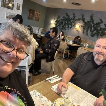 ASK Italian - 2 happy Americans having dinner - Italian Near Me - Edinburgh, EDH