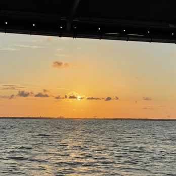 Lighthouse Trolleys - Boat Tours Near Me