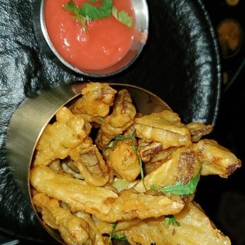 Bixi - Japanese yam tempura W ginger sauce SO Delicious - Must get - Cocktail Bars Near Me - New York, New York