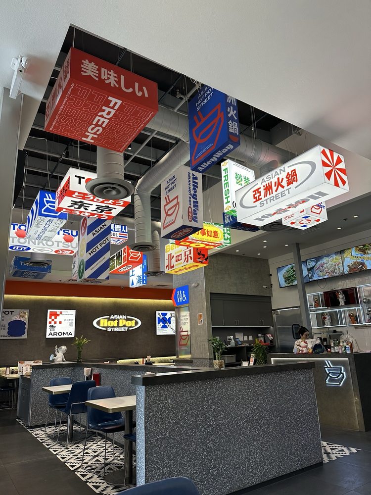 Alleyway Asian Cuisine - Photo 2