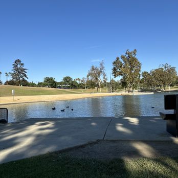 La Mirada Regional Park - Beautiful lake - Parks Near Me - La Mirada, California La Mirada Regional Park - Beautiful lake - Parks Near Me - La Mirada, California