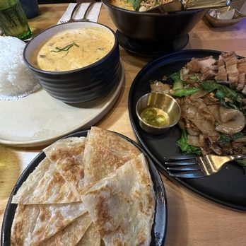 Manaao - Thai Near Me - Tustin, California