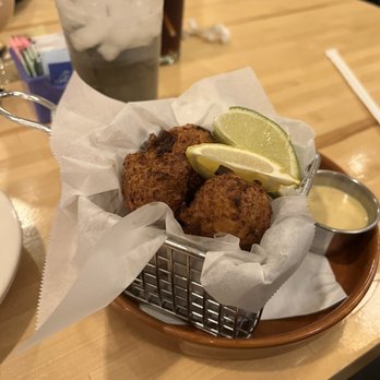 Olivia's Cafe - Conch fritters - New American Near Me - Lake Buena Vista, Florida Olivia's Cafe - Conch fritters - New American Near Me - Lake Buena Vista, Florida
