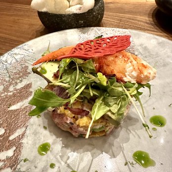 Beaver Hall - Tuna Tartare with Wasabi Aioli, Sesame, Avocado, Corn Flakes and Lobster Claws - Steakhouses Near Me - Montreal, Quebec
