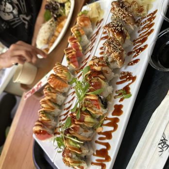 Daisuki Octagon Sushi - Ooh-la-la roll and spicy rainbow roll - Sushi Bars Near Me - Santa Cruz, California Daisuki Octagon Sushi - Ooh-la-la roll and spicy rainbow roll - Sushi Bars Near Me - Santa Cruz, California