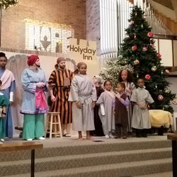 Beautiful Savior Lutheran Church - Youth Christmas Program