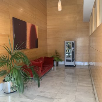 Holiday Inn - Clean - Hotels Near Me - Madrid, M