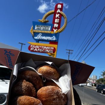 Leonard's Bakery - Bakeries Near Me - Honolulu, Hawaii Leonard's Bakery - Bakeries Near Me - Honolulu, Hawaii
