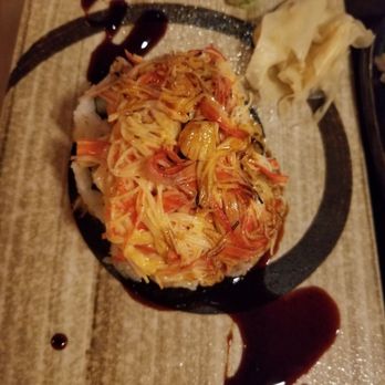 Kiyomi - Volcano roll, unlike most place volcano roll is deep fry roll. This volcano roll simply a California roll on the bottom w crab - Asian Fusion Near Me - Chicopee, Massachusetts Kiyomi - Volcano roll, unlike most place volcano roll is deep fry roll. This volcano roll simply a California roll on the bottom w crab - Asian Fusion Near Me - Chicopee, Massachusetts