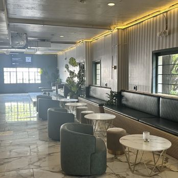 No Proof - Main lounge/bar area - Cocktail Bars Near Me - Charlotte, North Carolina