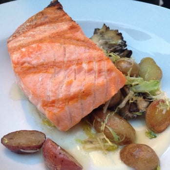 320 Main - Salmon plate - New American Near Me - Seal Beach, California 320 Main - Salmon plate - New American Near Me - Seal Beach, California