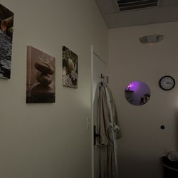 Safety Harbor Therapeutic Massage Center - Part of massage room