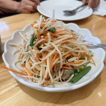 Basil & Co - Papaya Salad - Thai Near Me - Diamond Bar, California
