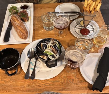 Brussels Bistro by null