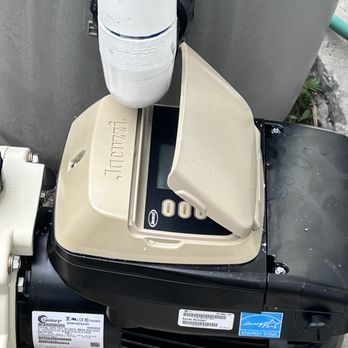 Leslie's Pool Supplies - Close up of Control cover as installed by professionals - Hot Tub & Pool Near Me - Altamonte Springs, Florida Leslie's Pool Supplies - Close up of Control cover as installed by professionals - Hot Tub & Pool Near Me - Altamonte Springs, Florida