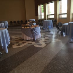 Dream Street Caterers - Cocktail hour set-up