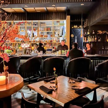 Kinjo Room - Nice bar - Sushi Bars Near Me - Atlanta, Georgia