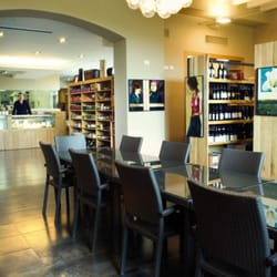 Dispensa Pani e Vini - Enoteca e sala osteria