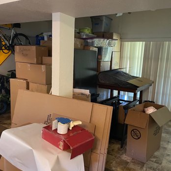 Black Swan Moving - Movers Near Me - Orange City, Florida Black Swan Moving - Movers Near Me - Orange City, Florida