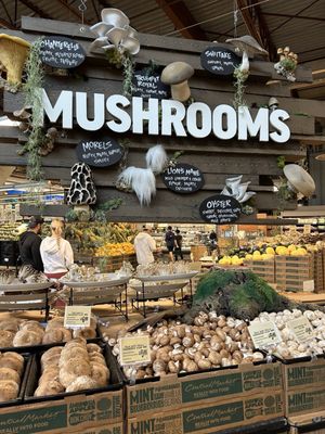 Central Market by null