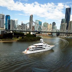 Aptos Middle School - M/Y Aurora visiting Australia 2018/19