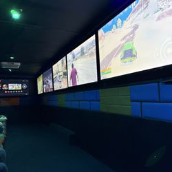 805 Game Truck - Game truck