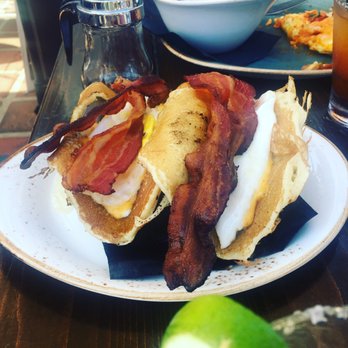 Le Papagayo - Breakfast & Brunch Near Me - Encinitas, California