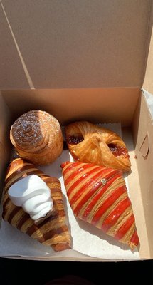 L'Artisane Bakery & Bistro by null