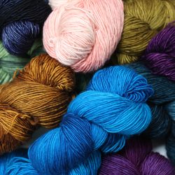 WHIRL handdyed yarn