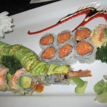 To-ne Sushi - Green Eyes, Green Dragon & Spicy Salmon - Courtesy of Foodies Inked - Japanese Near Me - Toronto, Ontario To-ne Sushi - Green Eyes, Green Dragon & Spicy Salmon - Courtesy of Foodies Inked - Japanese Near Me - Toronto, Ontario