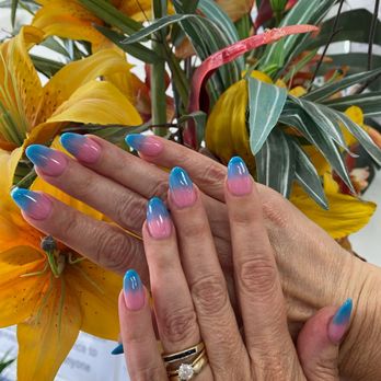Y2K Nails - Lee is the best nail tech I have found! She always helps find the best colors for my skin tone. - Nail Salons Near Me - Sacramento, California