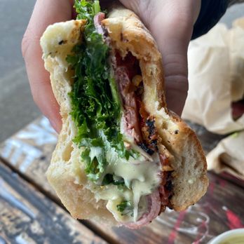 Devil's Dill Sandwich Shop - Nyam nyam - Sandwiches Near Me - Portland, Oregon