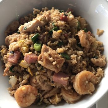 Fifi's Seafood Restaurant - Chicken, shrimp, ham and rice - Seafood Near Me - Miami Beach, Florida Fifi's Seafood Restaurant - Chicken, shrimp, ham and rice - Seafood Near Me - Miami Beach, Florida