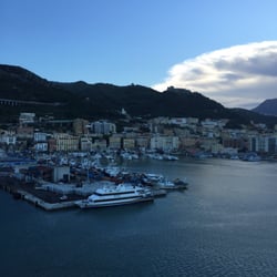 Corporazione Piloti del Porto di Salerno - As the sun was rising around 6:30 AM