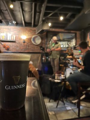 O'Sullivan's Irish Pub Escondido by null