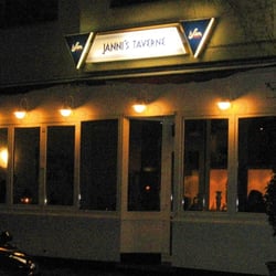 Janni's Taverne
