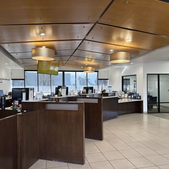 Montecito Bank & Trust - Interior - Banks & Credit Unions Near Me - Ventura, California Montecito Bank & Trust - Interior - Banks & Credit Unions Near Me - Ventura, California